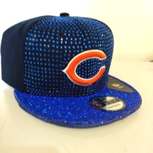 Custom crystal snapback